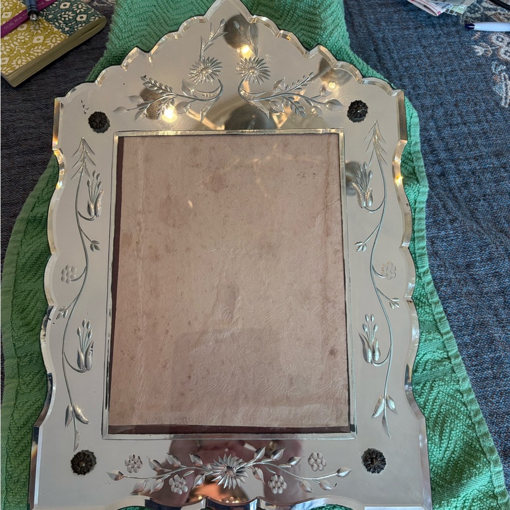Antique or vintage from the late 1920s Etched Elegant Mirror Picture Frame - Picture 9 of 16